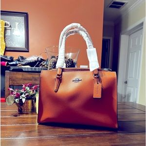 NWT Coach Tatum Carryall 👛👛👛
